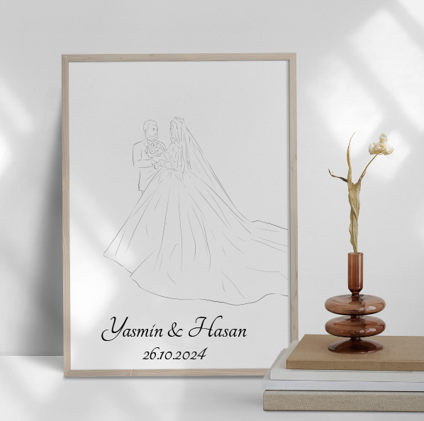 Lijsttekening van bruidspaar in elegante houten lijst, decoratief bruiloftsgeschenk.