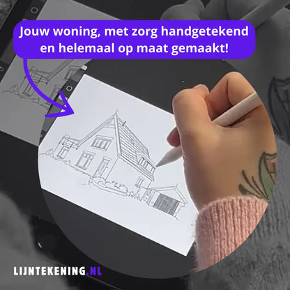Handgetekende schets van een op maat gemaakte woning, getekend met potlood op een tablet.